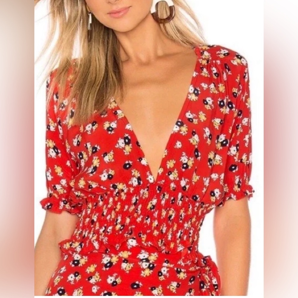 Faithfull the Brand Small First Light Top in Jasmine Floral Red Smocked Crop S